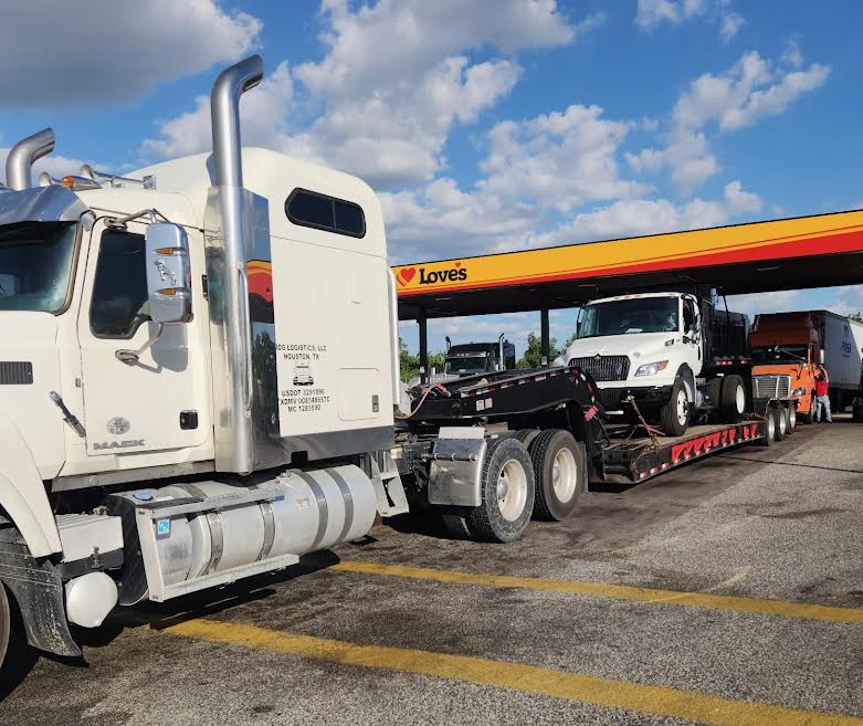 Truck & Trailer Delivery